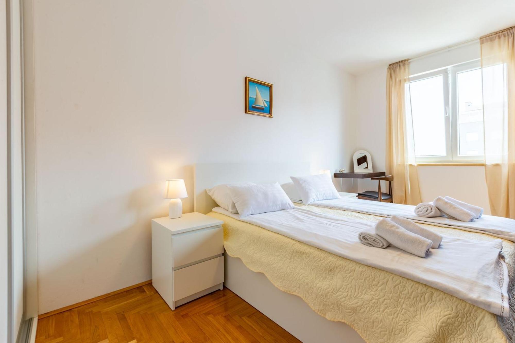 Amarena Studio With Parking Zadar Luaran gambar